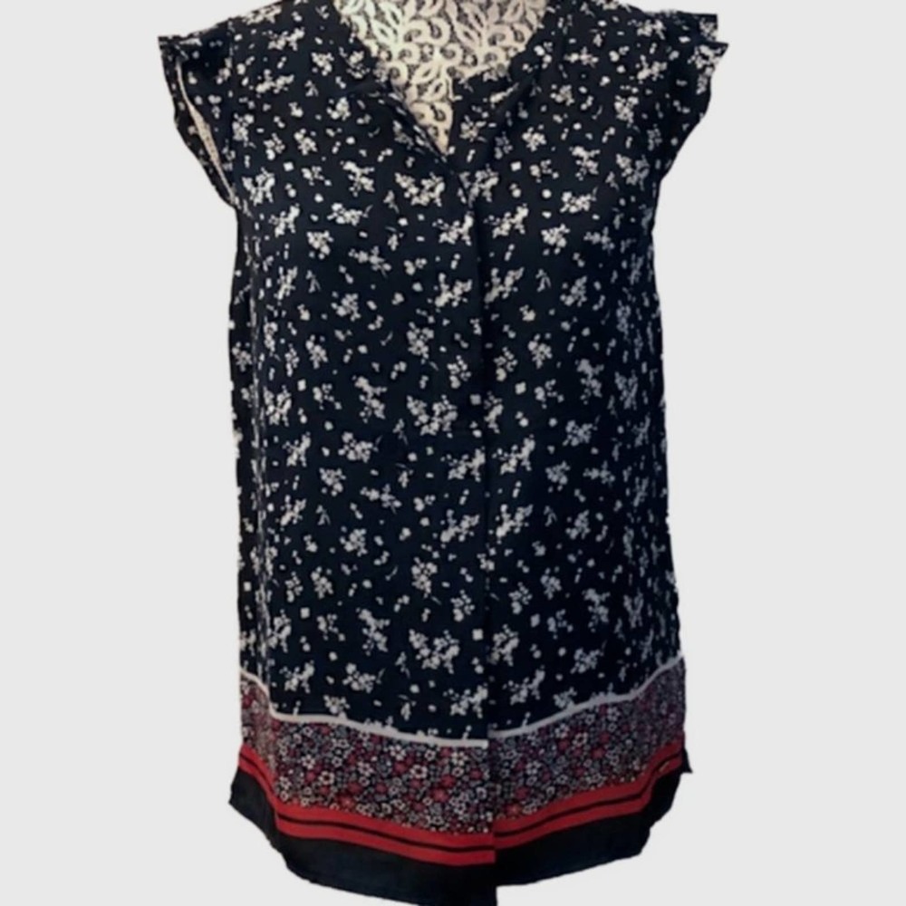 Tommy Hilfiger Flutter Sleeve Top Floral Pattern Dark Blue & White, EUC-Size XS